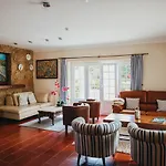 Villa Tumbine